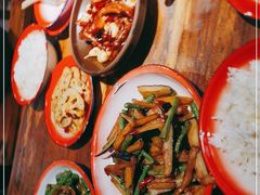 -老三样·美食研究中心(世贸路店)