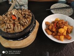 石锅手打牛肉丸-潮堂 · 潮州菜(国贸商城店)