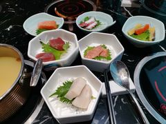 -淡尾·海鲜自助概念餐厅(虹桥南丰城店)