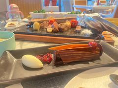 -三亚亚龙湾瑞吉酒店·宴悦Driftwood·游水海鲜·牛排·草坪·私人定制