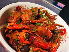 -霄汉牛三鲜湖北砂锅菜(万松园2店)