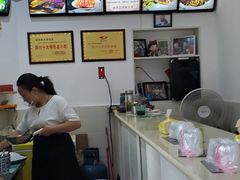 -张婆婆香酥锅盔(平福路店)