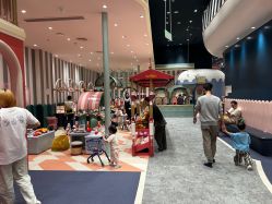 -奈尔宝家庭中心·亲子餐厅(鄞州万达店)