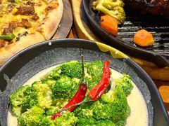-米德维奇俄式西餐厅(西六道街店)