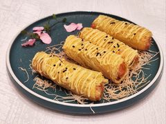 -景月阁空中食府(希尔顿酒店)