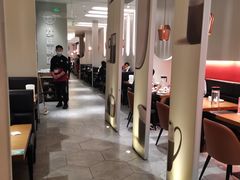 大堂-吕氏疙瘩汤·新鲁菜(济南万象城店)