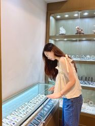 -蓝晶灵天然水晶专卖店