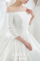 -艾米丽婚纱礼服