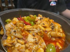 -云海肴·汽锅鸡·云南菜(天山百盛优客店)