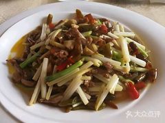 -渝信川菜(南滨店)