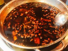 特色红油锅-川道拐耗儿鱼(置信路店)