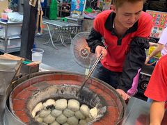 -六合夜市