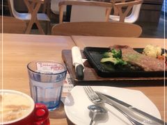 -必胜客(广渠路店)