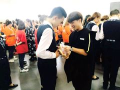 -维纳斯化妆摄影学校