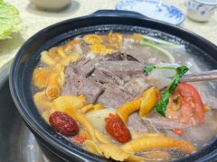 -九寨沟特色牦牛肉汤锅