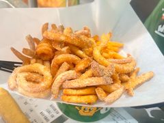 -交通银行前滩31演艺中心