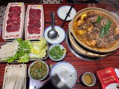 -沙胆彪炭炉牛杂煲(上海日月光广场店)