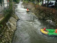 -碧水峡漂流