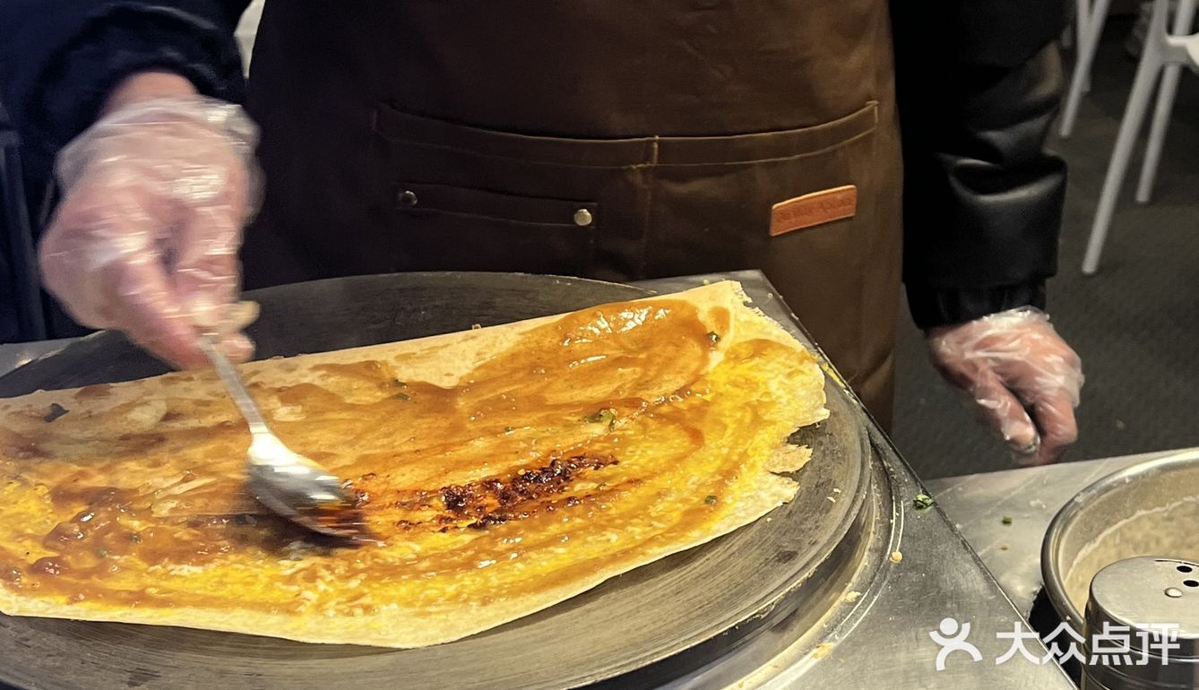 摊主是两位小哥哥，服务态度都很好。0元玩转这座城