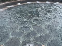 -腾冲洞山温泉村