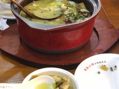 -周鱼小馆石锅酸菜鱼(活力汇店)