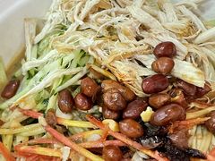 -牛一嘴·兰州牛肉面·大盘鸡(财富中心店)