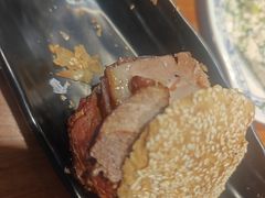 -老天桥酱肉烧饼夹肘子(天桥店)