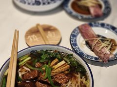 -镇南锅盖面馆(解放路店)