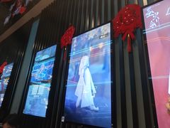 -屋有岛沉浸游戏旗舰店(中山公园店)