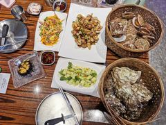 -蚝堡海鲜·威海菜·海肠捞饭·烧烤·亚洲吃蚝公司(幸福门店)