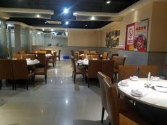 大堂-万和源炝锅城·活鱼现炝(文艺北路店)
