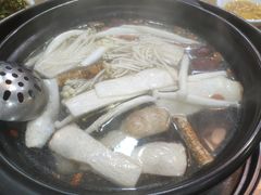 -濠轩阁特色生蚝火锅(水湾路店)