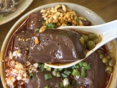 -谢老五跷脚牛肉·非遗传承店