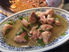 iphone_upload_pic-挂旗柴锅鸡(蚌山区嘉年华店)