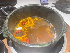 -芸山季·云南山珍菌火锅(人民广场来福士店)