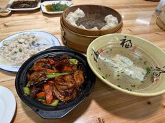 -吾介小籠館