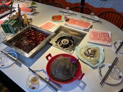 -二荆条·蜀鲜汇城市森林火锅