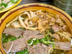 -花溪牛肉粉(八鸽岩店)