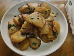 -芦茨金富饭庄·25年老字号·专做稻草鸡