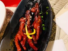 吮指鸡爪-桂满陇天书(南京德基旗舰店)