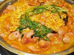 部队火锅-本家韩国烤肉(青岛万象城店)