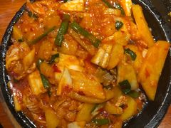 辣白菜土豆片-鑫日千里马朝鲜族小馆(总店)