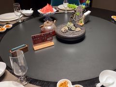 -忆江南·临江鱼馆