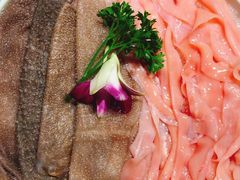 -二荆条·蜀鲜汇城市森林火锅