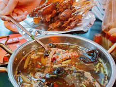 -何师烧烤Pro ·江湖川菜·小龙虾·精酿(太古里旗舰店)