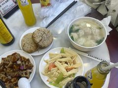 -馄饨侯(前门店)