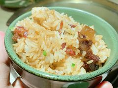 式腊味煲仔饭-狐狸爱上椰子鸡(滨江星光大道店)