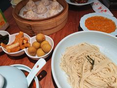 -裕兴记•蟹黄面馆(人民广场店)