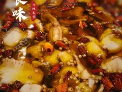 水煮鱼二代-鑫巴蜀小镇 · 水煮鱼专研店(玉桥店)
