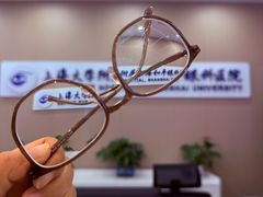 -上海大学附属上海和平眼科医院